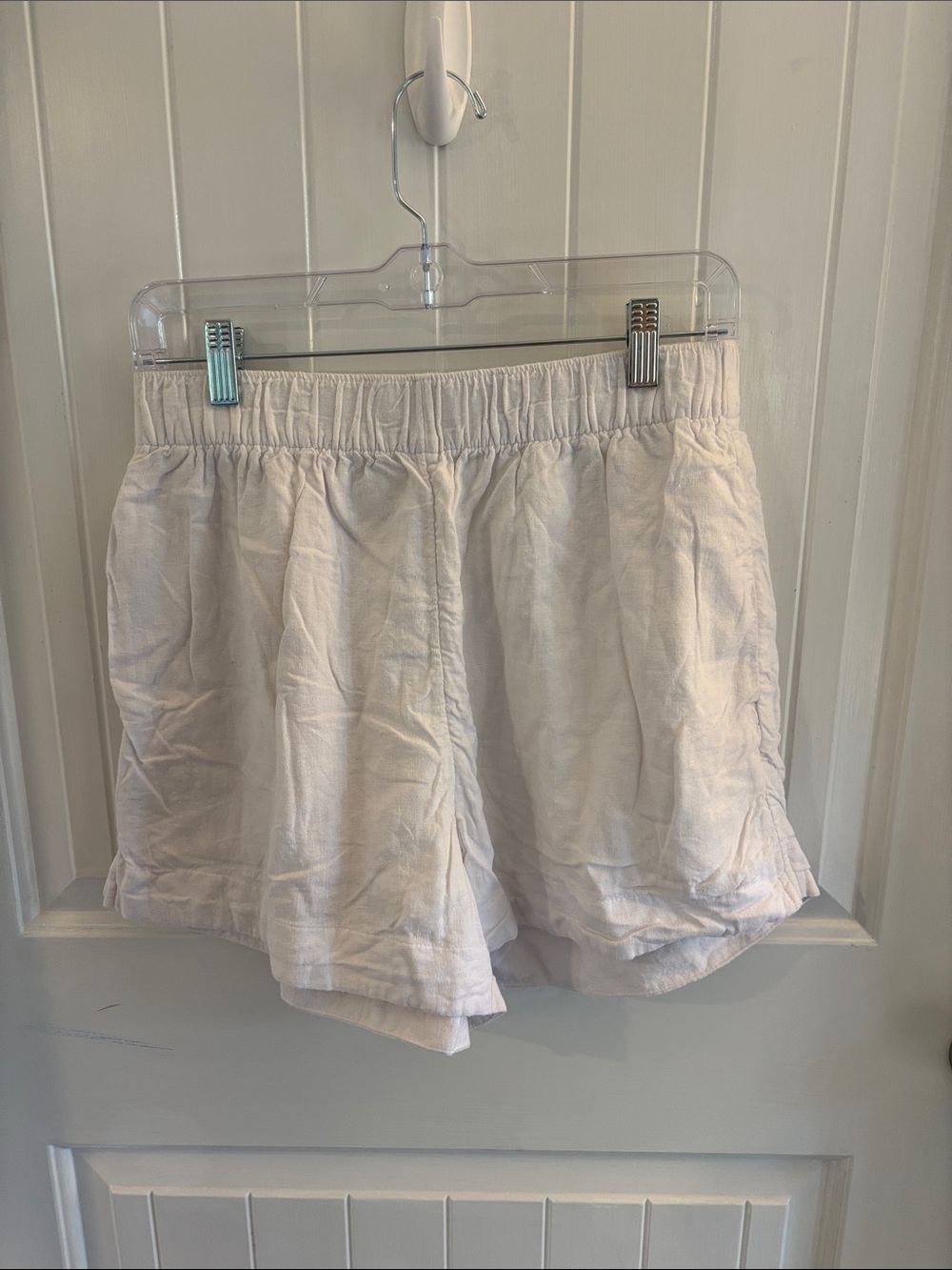 Abercrombie & Fitch White Elastic-Waist Athletic Shorts